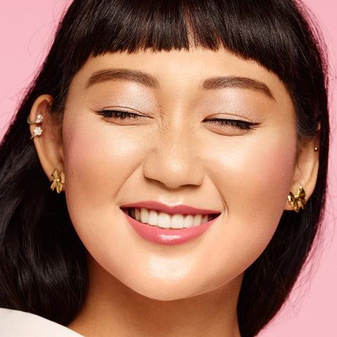 BENEFIT Tickle Box O Powder Highlighter